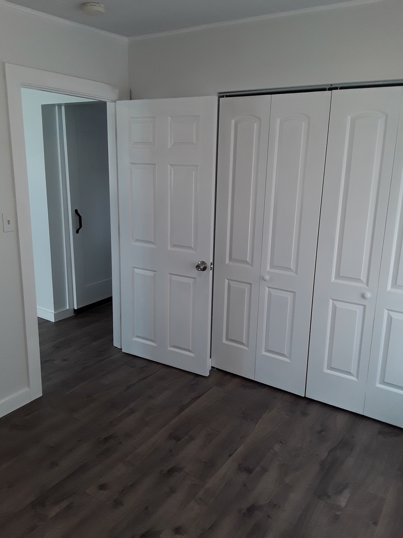 204 Riverside Drive McHenry, IL 60051 - Photo 10 of 19