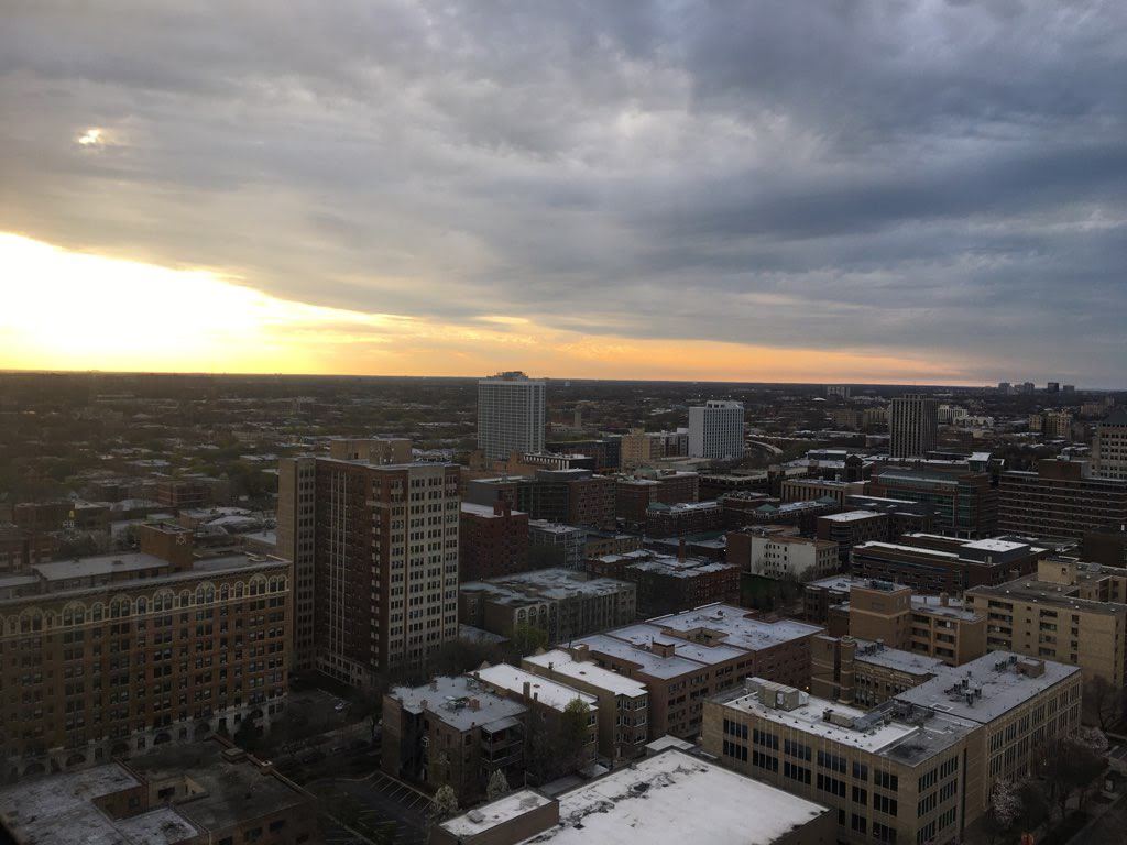 6171 North Sheridan Road, Unit 2707 Chicago, IL 60660 - Photo 8 of 23