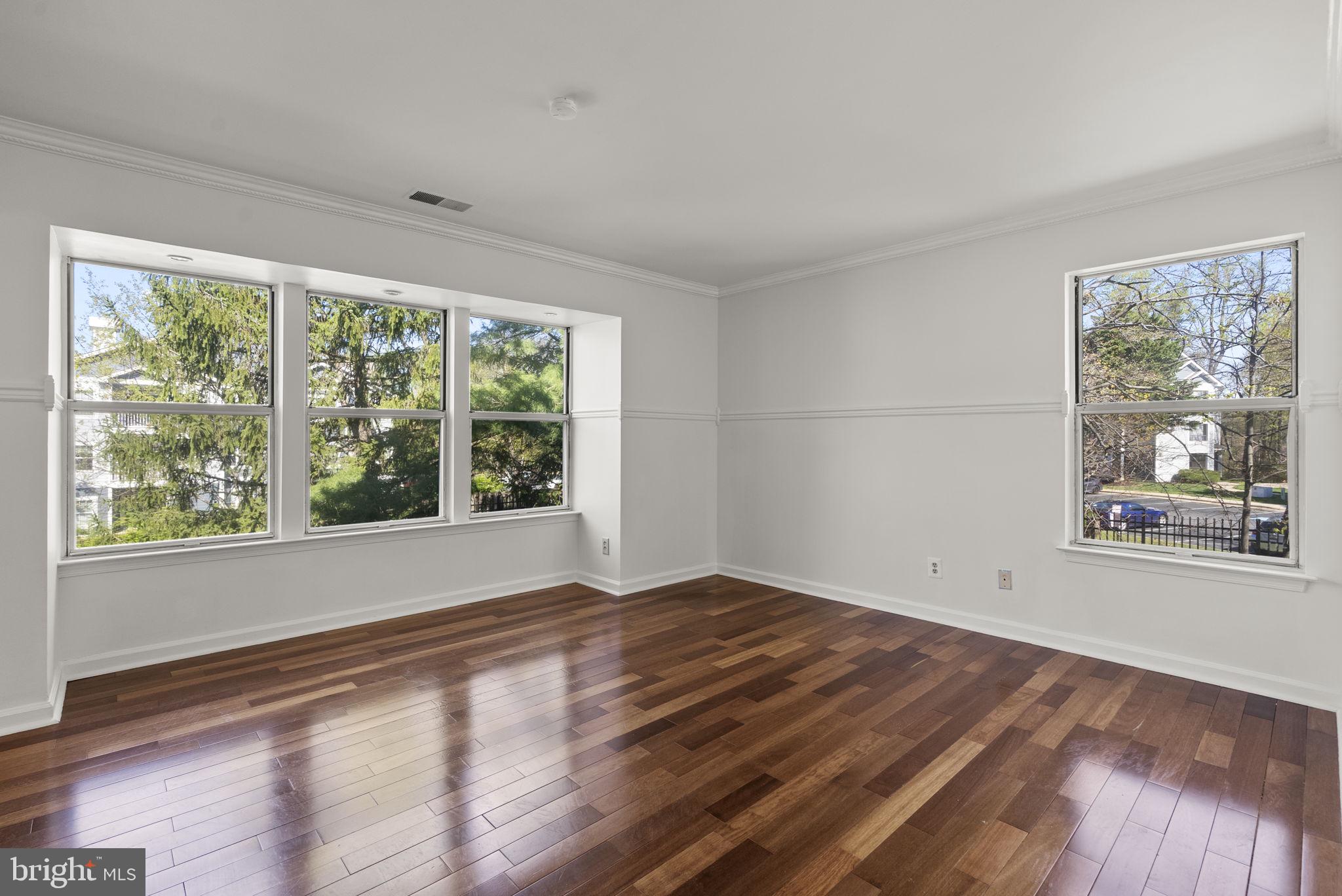 13708 Modrad Way, Unit 7B33 Silver Spring, MD 20904 - Photo 20 of 28 Primary Bedroom