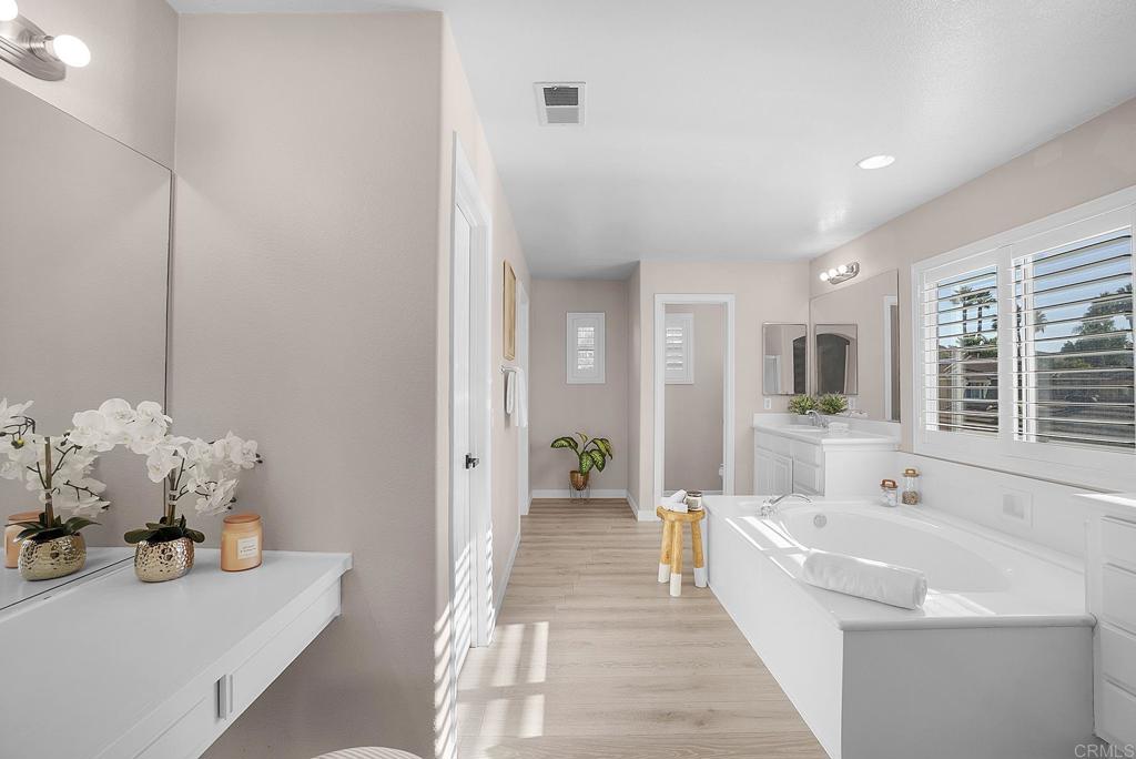 1777 Clover Tree Court Chula Vista, CA 91913 - Photo 32 of 49 a very nice looking room with a large window