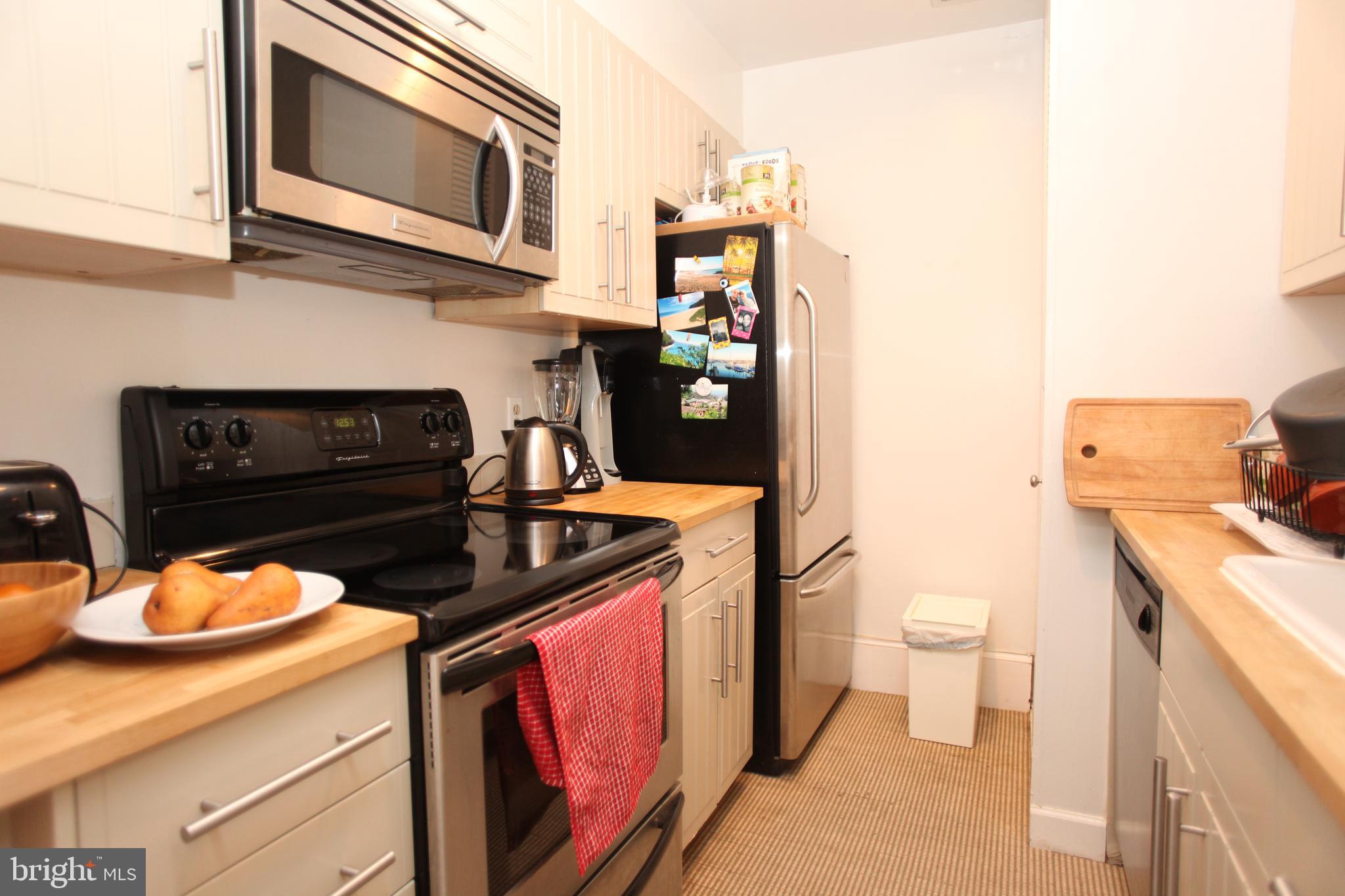 1841 R Street Northwest, Unit 4 Washington, DC 20009 - Photo 4 of 10 Gallery Image 4