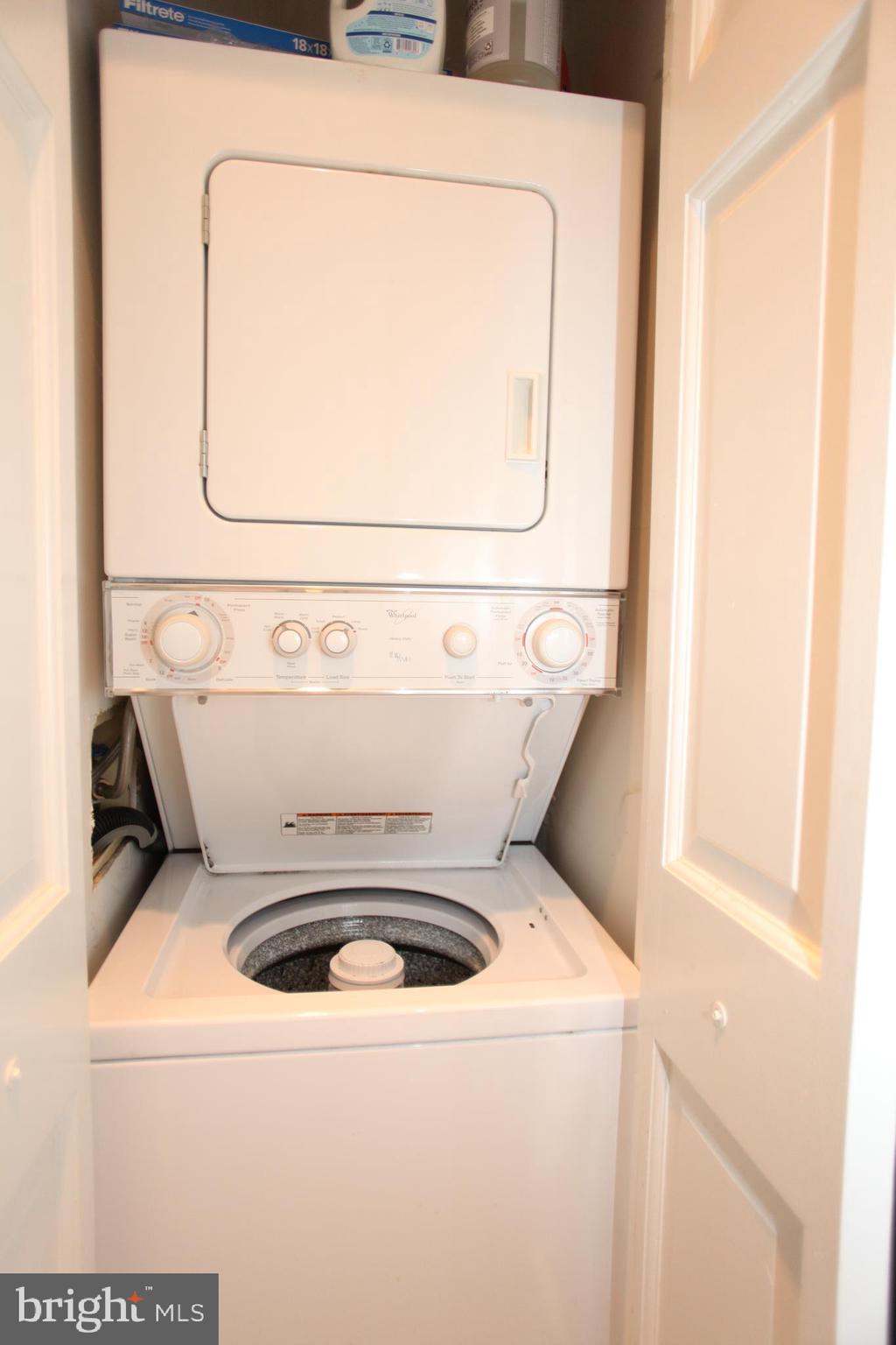 1841 R Street Northwest, Unit 4 Washington, DC 20009 - Photo 8 of 10 Gallery Image 8