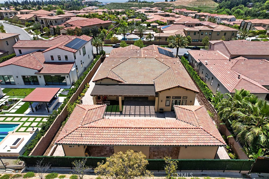 19843 Split Oak Road Chatsworth, CA 91311 - Photo 7 of 75