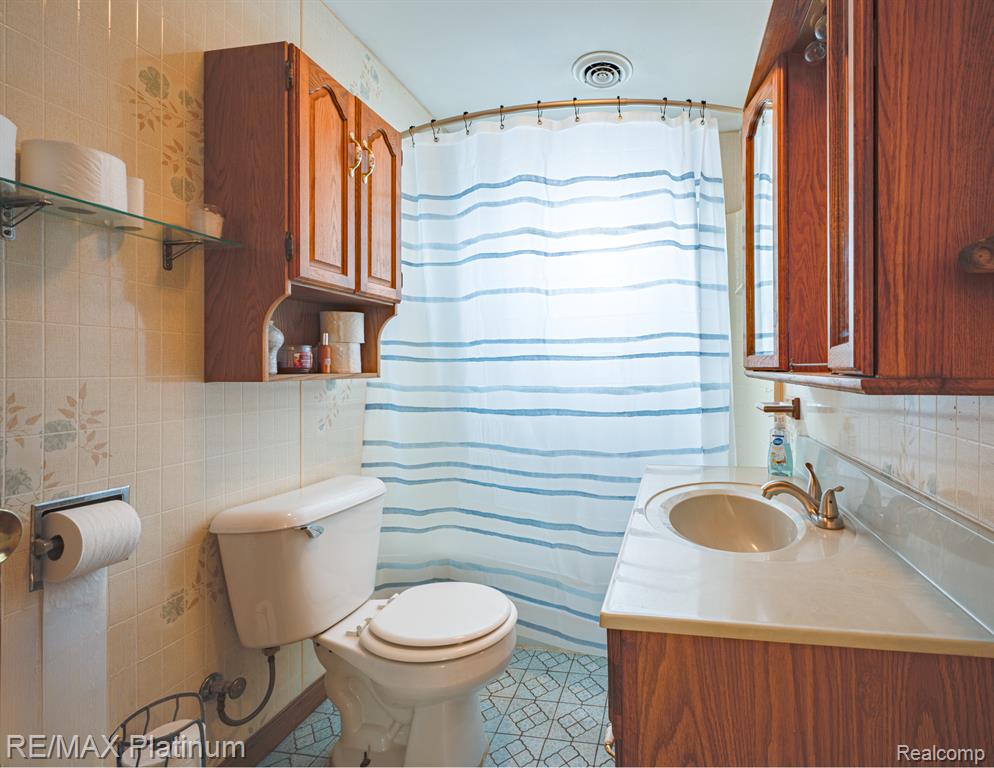 13122 Morrish Road Montrose, MI 48457 - Photo 11 of 28 Gallery Image 11