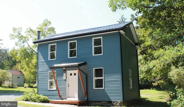 $262,500 | 164 South Water Street, Pine Grove Mills, PA 16868