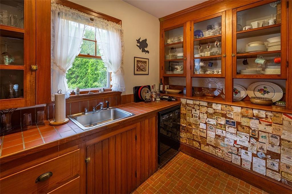 29 South Shore Road Northeast Harbor, ME 04662 - Photo 5 of 16 Photo