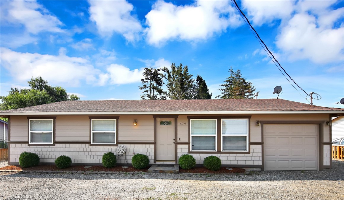 479 East Pole Road Lynden, WA 98264 - Photo 1 of 25