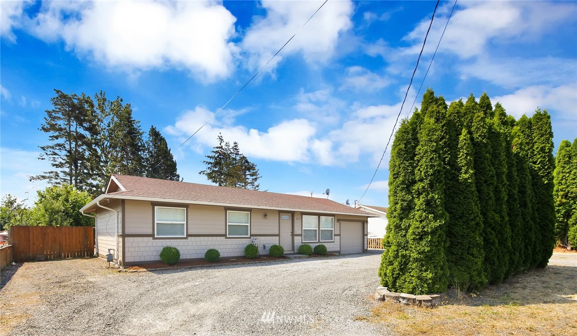 479 East Pole Road Lynden, WA 98264 - Photo 2 of 25