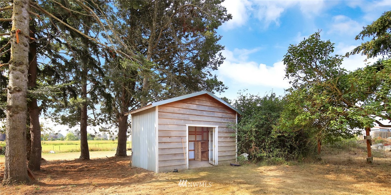 479 East Pole Road Lynden, WA 98264 - Photo 11 of 25