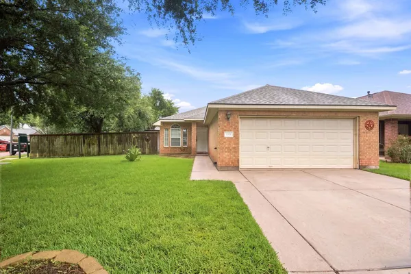 $2,000 | 111 Thunder Basin Drive, Richmond, TX 77469
