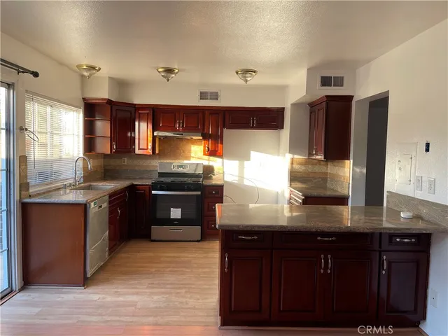 $3,700 | 16026 Timberhill Lane, Cerritos, CA 90703