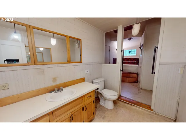 $175,000 | 1426 Southeast Overlook Avenue, Roseburg, OR 97470