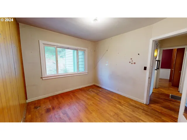 $175,000 | 1426 Southeast Overlook Avenue, Roseburg, OR 97470