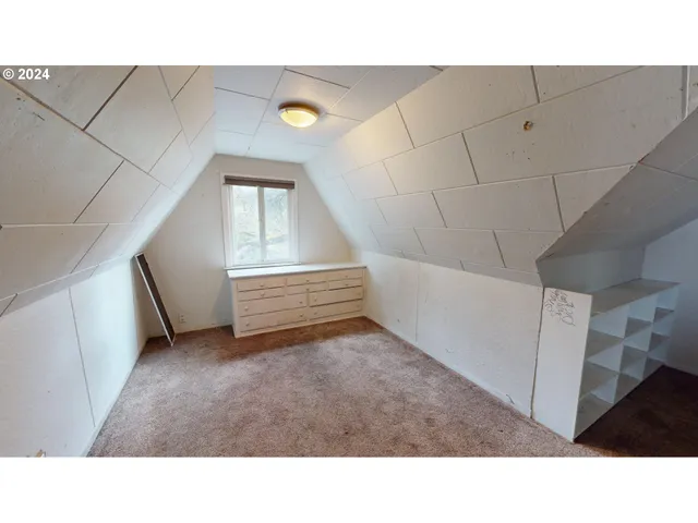 $175,000 | 1426 Southeast Overlook Avenue, Roseburg, OR 97470