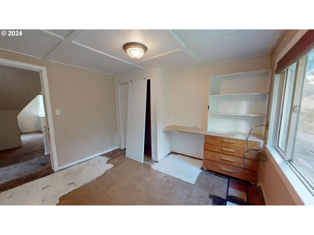 $175,000 | 1426 Southeast Overlook Avenue, Roseburg, OR 97470