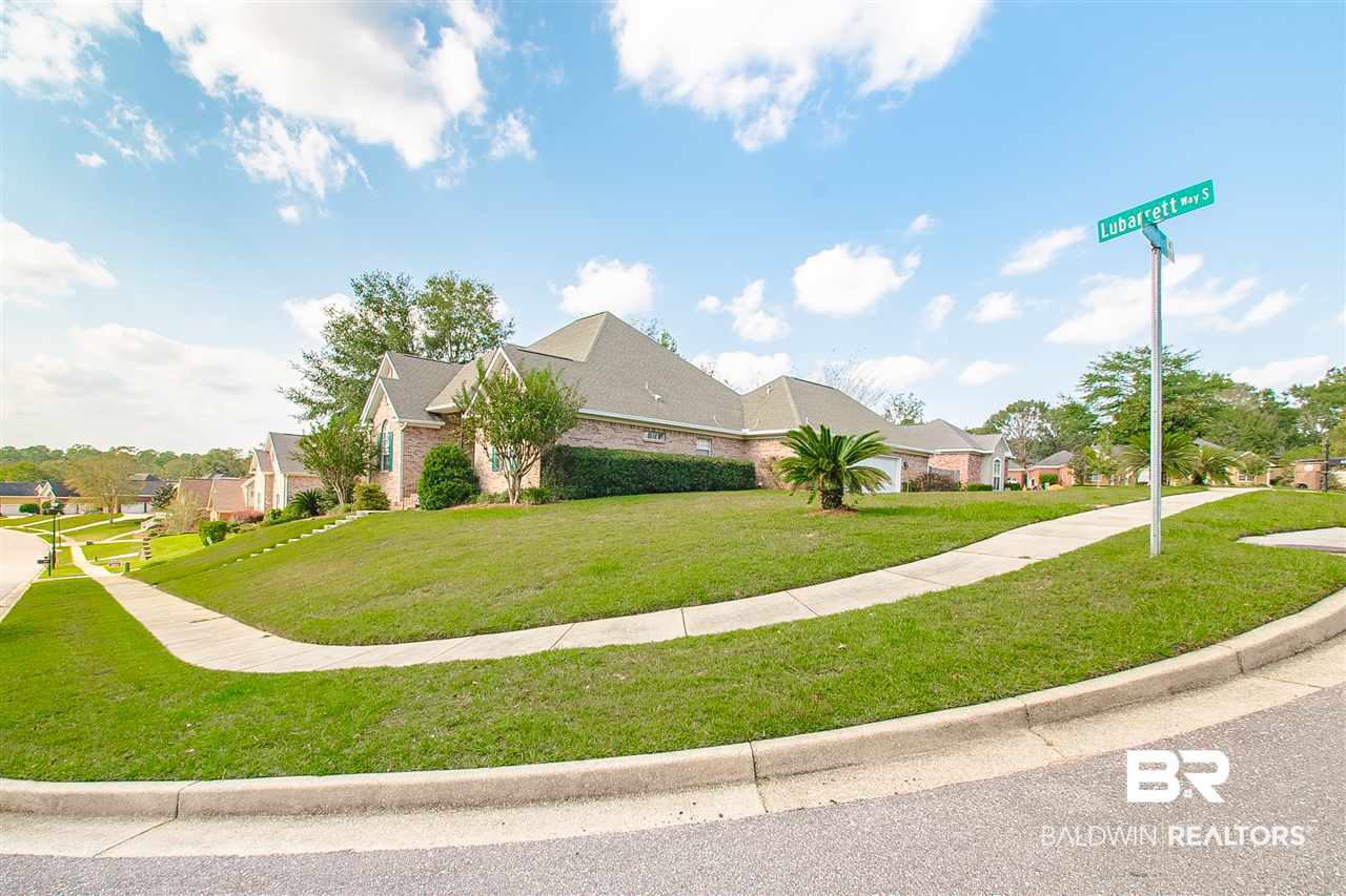 6594 Lubarrett Way South Mobile, AL 36695 - Photo 5 of 50