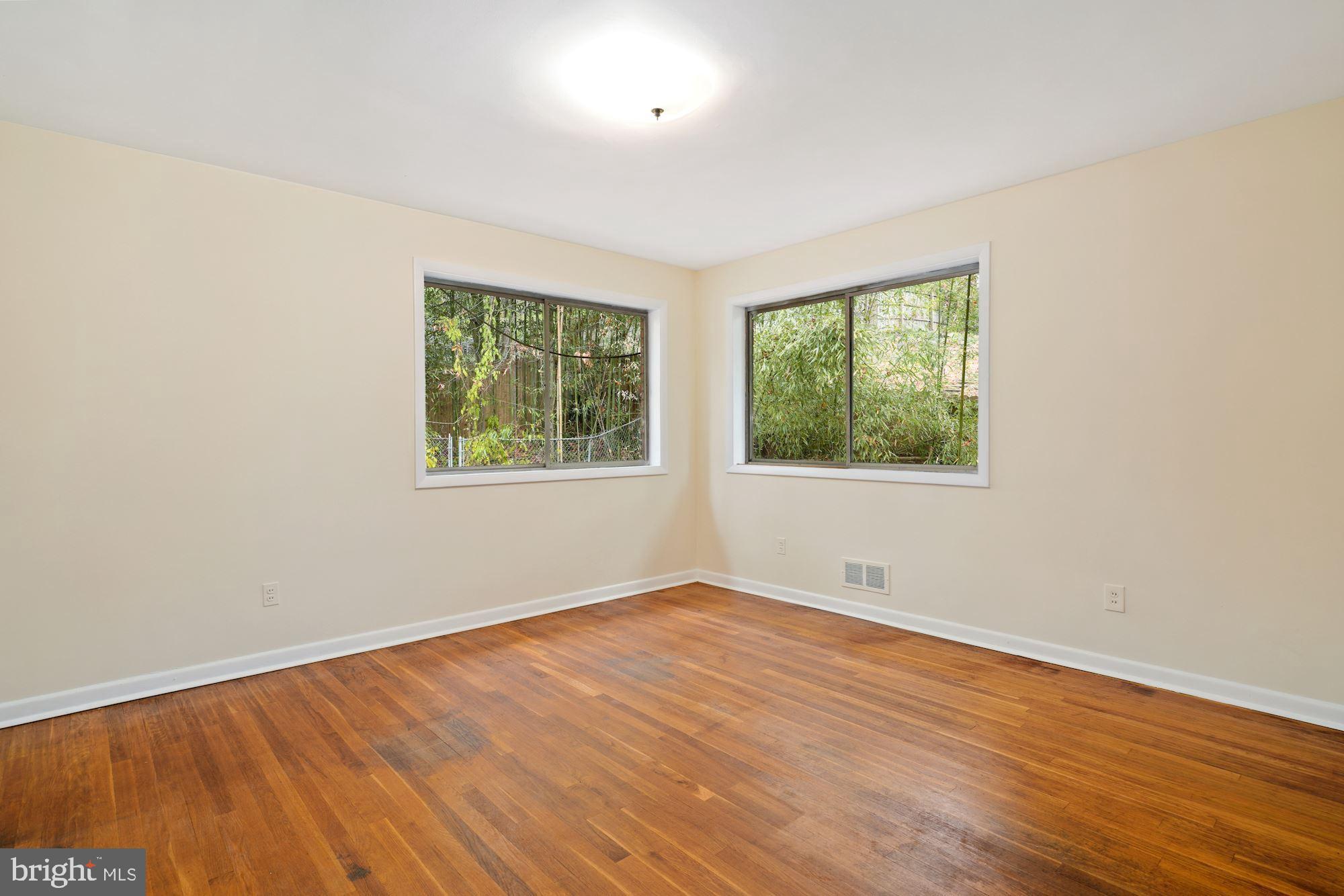 4402 29th Street Northwest Washington, DC 20008 - Photo 17 of 33 Bedroom