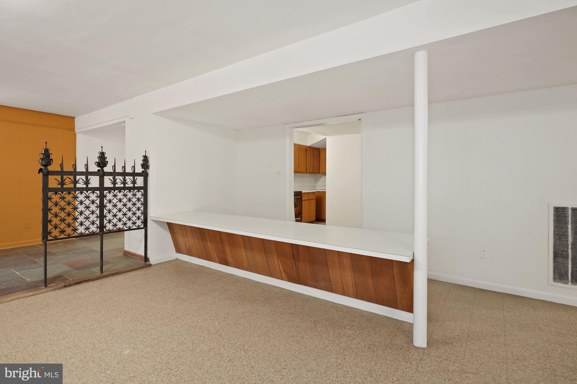 4402 29th Street Northwest Washington, DC 20008 - Photo 21 of 33 Bar area