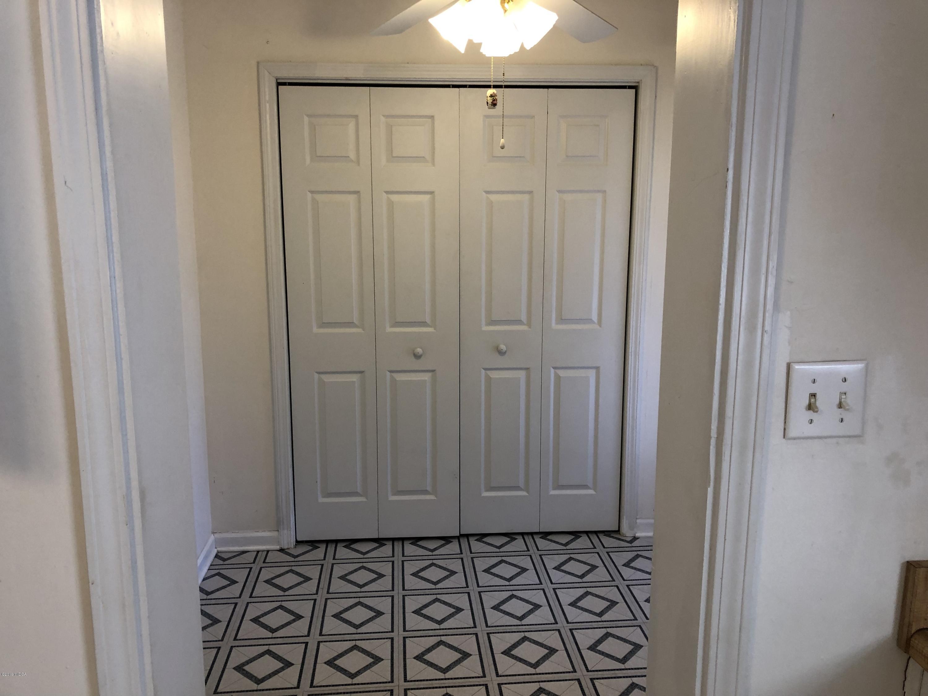 4133 Irwinton Road Macon, GA 31217 - Photo 14 of 32 IMG_1467