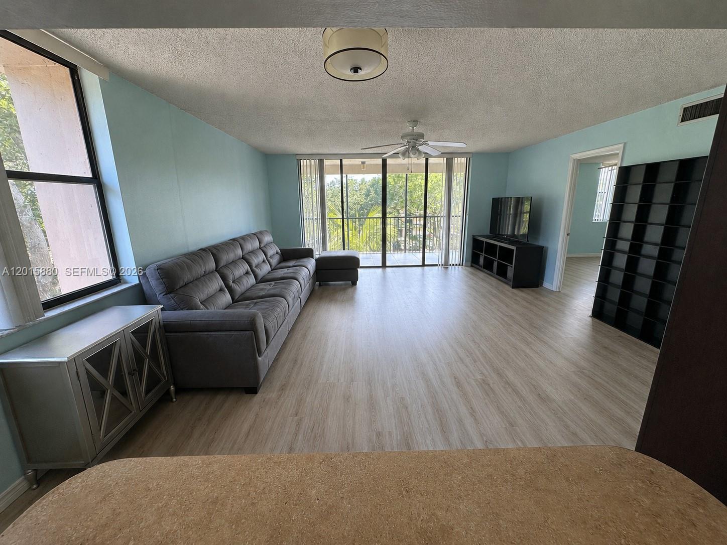6800 Cypress Road, Unit 415 Plantation, FL 33317 - Photo 2 of 27