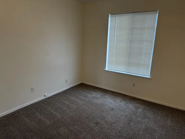 $2,100 | 2134 East Pinedale Avenue, Fresno, CA 93720