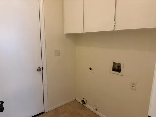 $2,100 | 2134 East Pinedale Avenue, Fresno, CA 93720