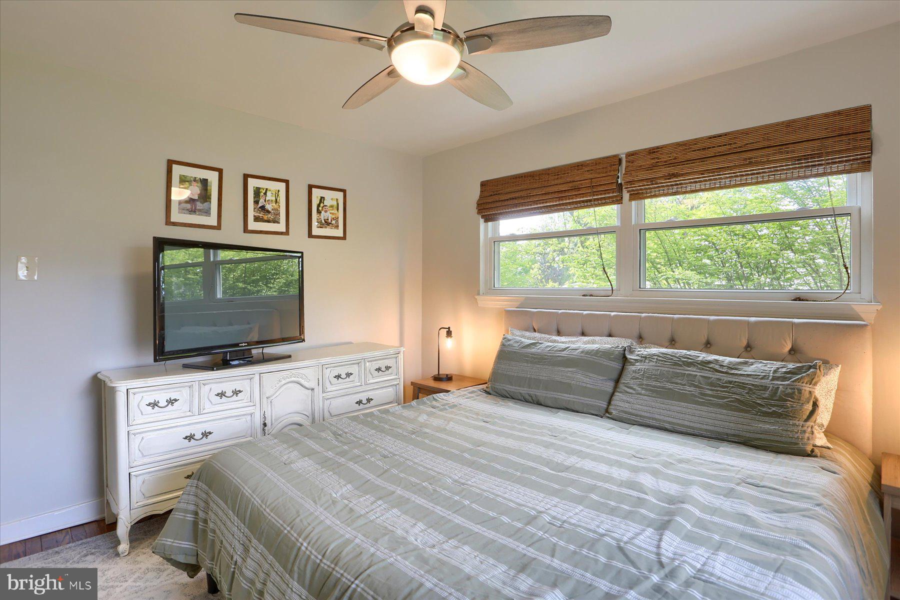 331 Luther Road Harrisburg, PA 17111 - Photo 15 of 42 Main Level Bedroom