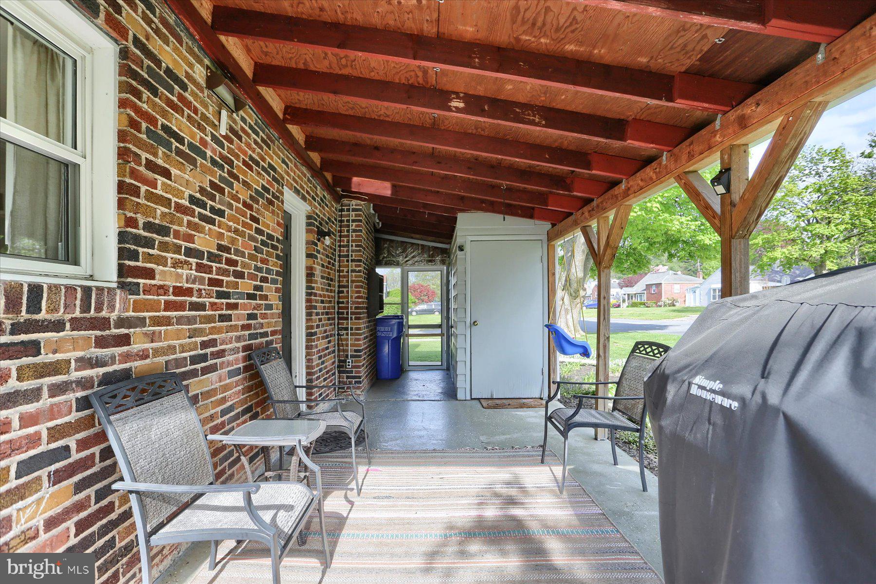 331 Luther Road Harrisburg, PA 17111 - Photo 41 of 42 Covered Patio