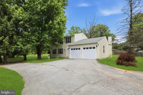 $3,000 | 9113 Bramble Bush Court, Gaithersburg, MD 20879