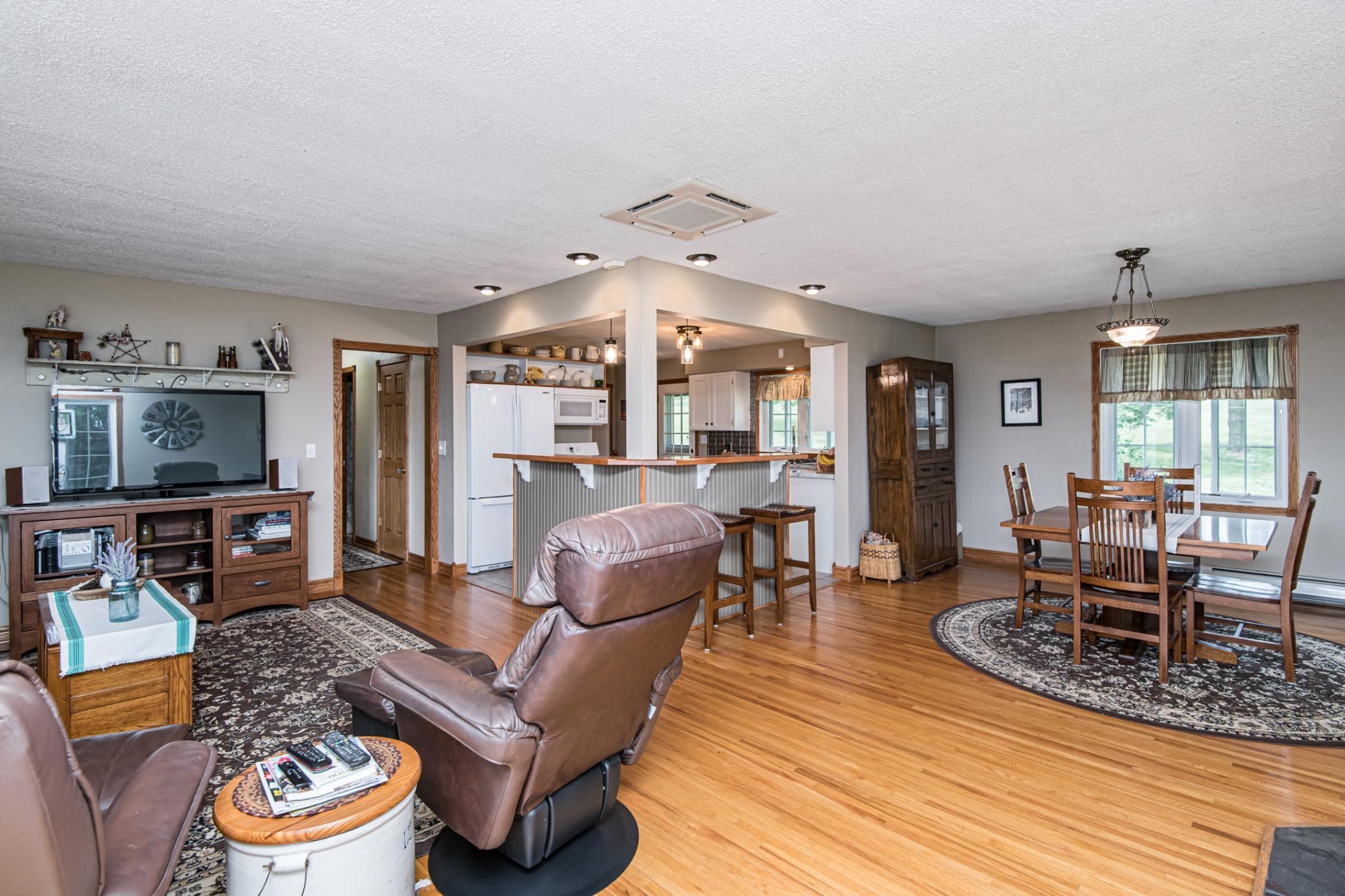 4624 7th Street Northwest Rochester, MN 55901 - Photo 8 of 36