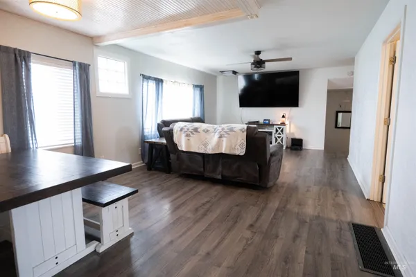 $575,000 | 2815 Center Avenue, Payette, ID 83661