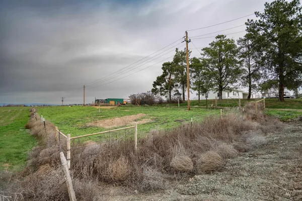 $575,000 | 2815 Center Avenue, Payette, ID 83661