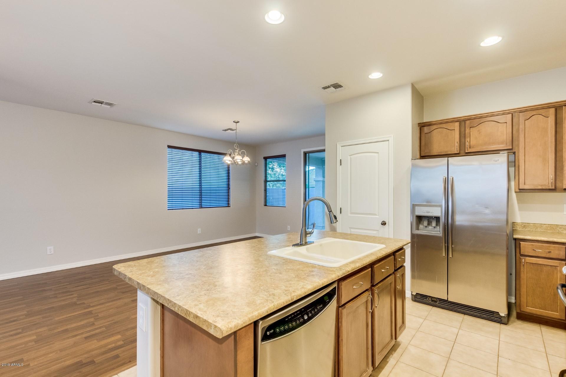 4486 East Trigger Way Gilbert, AZ 85297 - Photo 8 of 20 Trigger (8)