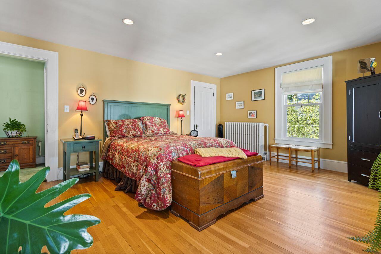 166 Hartley Street Portland, ME 04103 - Photo 38 of 62 20250722JS-72040