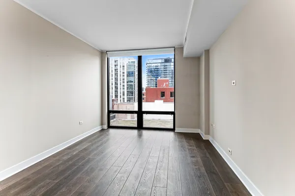 $3,595 | 744 North Clark Street, Unit 704, Chicago, IL 60654