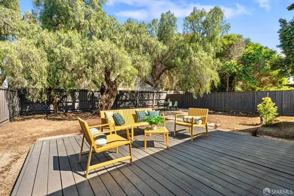$988,000 | 2670 Illinois Street, East Palo Alto, CA 94303