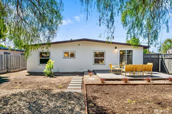 $988,000 | 2670 Illinois Street, East Palo Alto, CA 94303