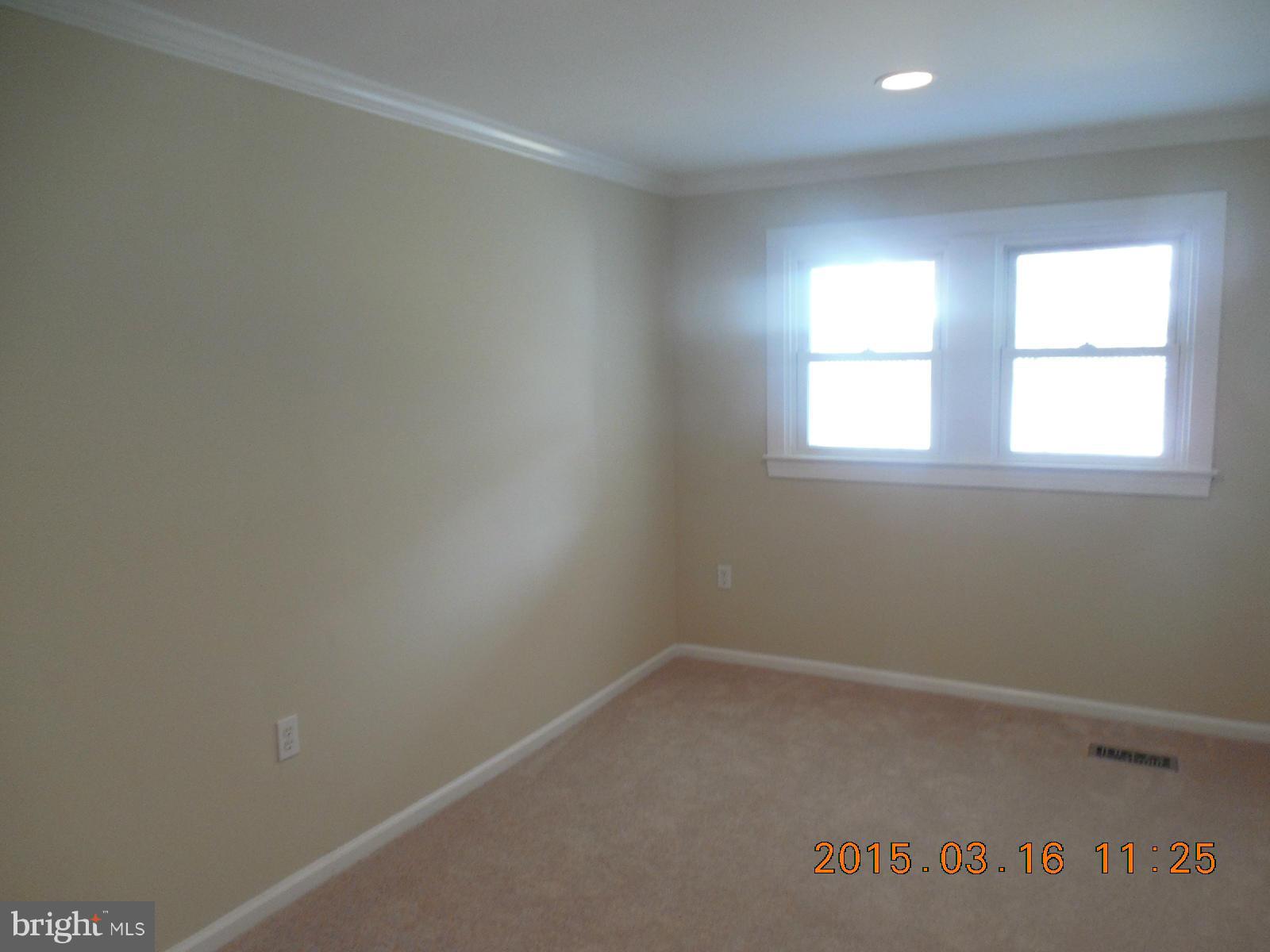 802 Riverside Drive Pasadena, MD 21122 - Photo 8 of 12 Bedroom