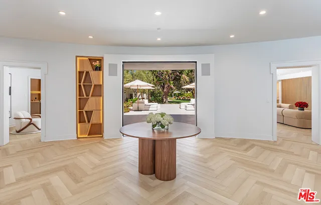 a view of a living room