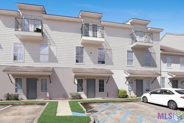 $210,000 | 2403 Brightside Drive, Unit 67, Baton Rouge, LA 70820
