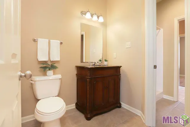 $210,000 | 2403 Brightside Drive, Unit 67, Baton Rouge, LA 70820