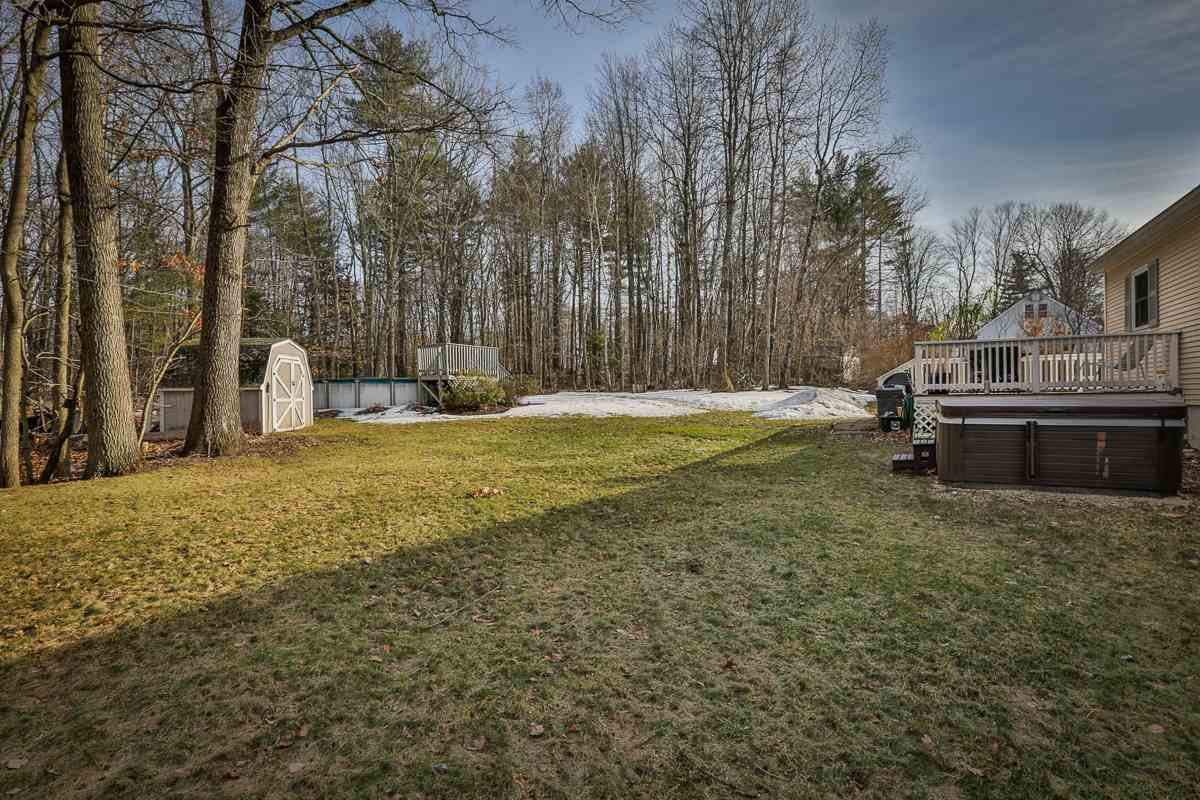 11 Old Bye Road Raymond, NH 03077 - Photo 5 of 32