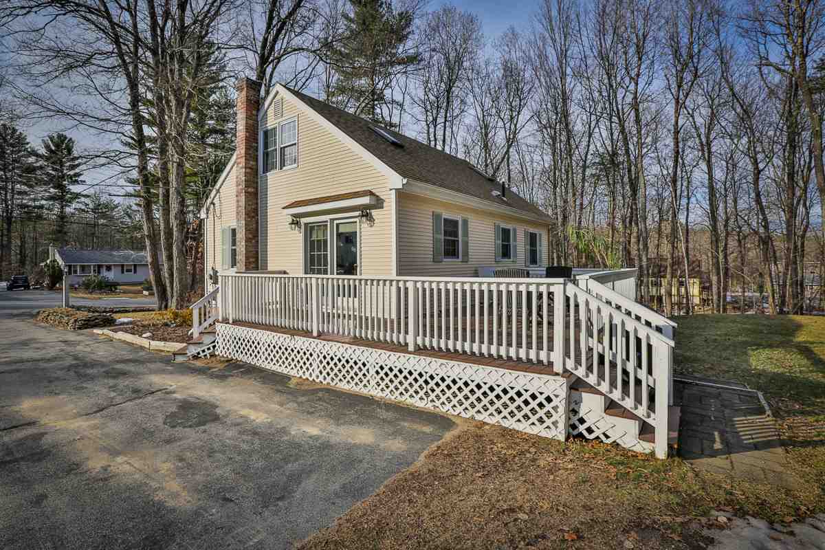 11 Old Bye Road Raymond, NH 03077 - Photo 8 of 32