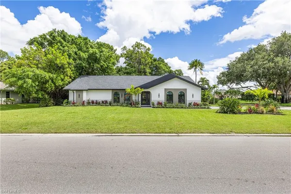 $4,495 | 1911 Princess Court, Naples, FL 34110