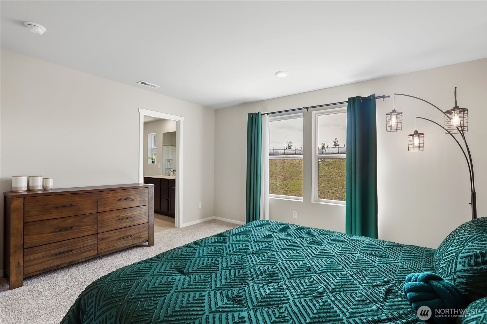 6016 Addison Road Southwest Port Orchard, WA 98367 - Photo 15 of 34 Gallery Image 15