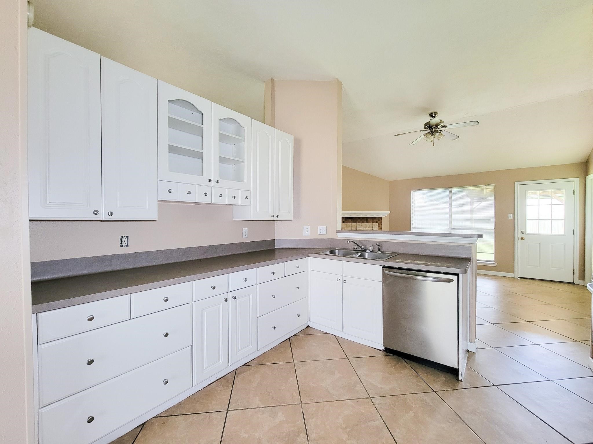 29002 Sedgefield Street Spring, TX 77386 - Photo 8 of 36