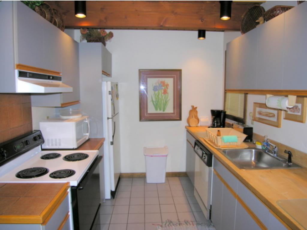 164 Alran Road Killington, VT 05751 - Photo 12 of 26 Gallery Image 12