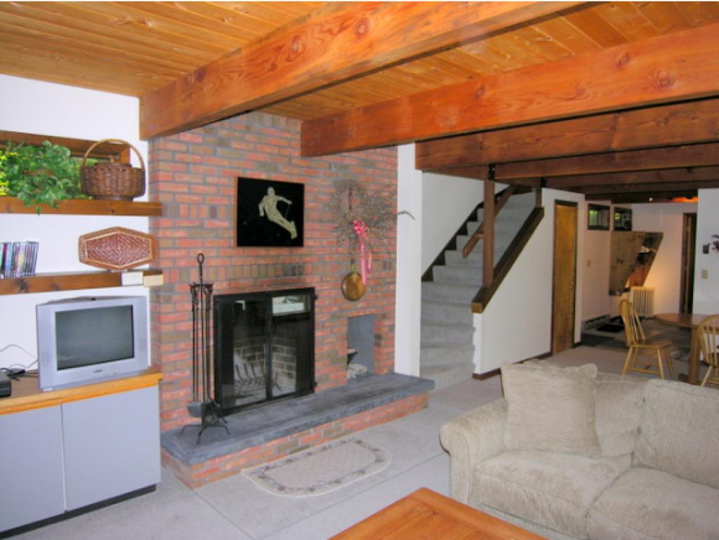 164 Alran Road Killington, VT 05751 - Photo 6 of 26 Gallery Image 6