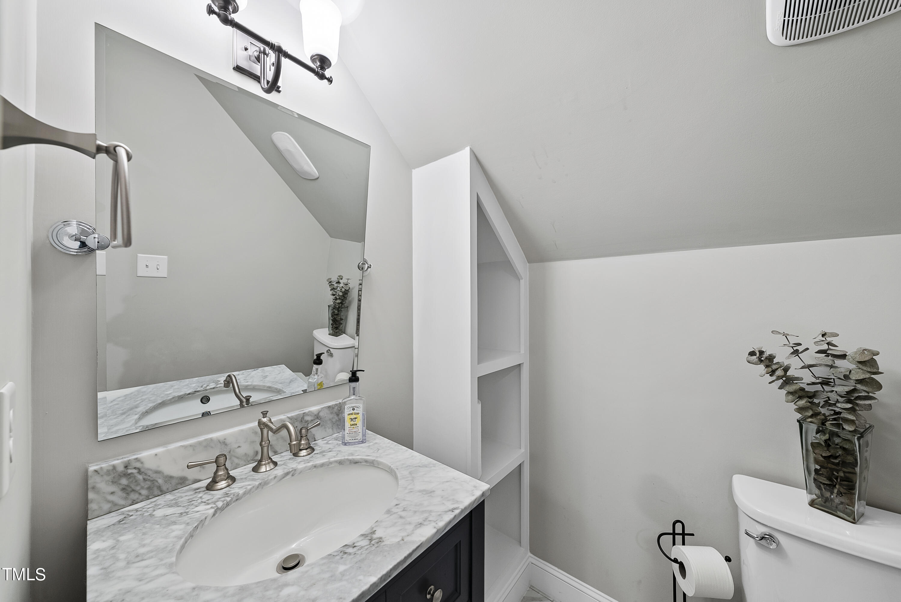 512 Mial Street Raleigh, NC 27608 - Photo 24 of 32 DSC03273