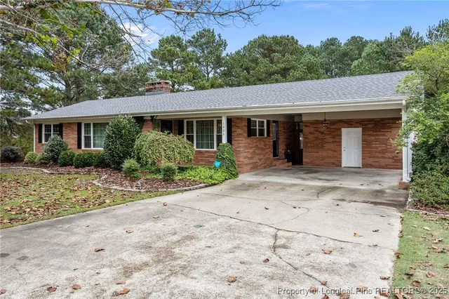 $275,000 | 1406 Fairground Road, Dunn, NC 28334